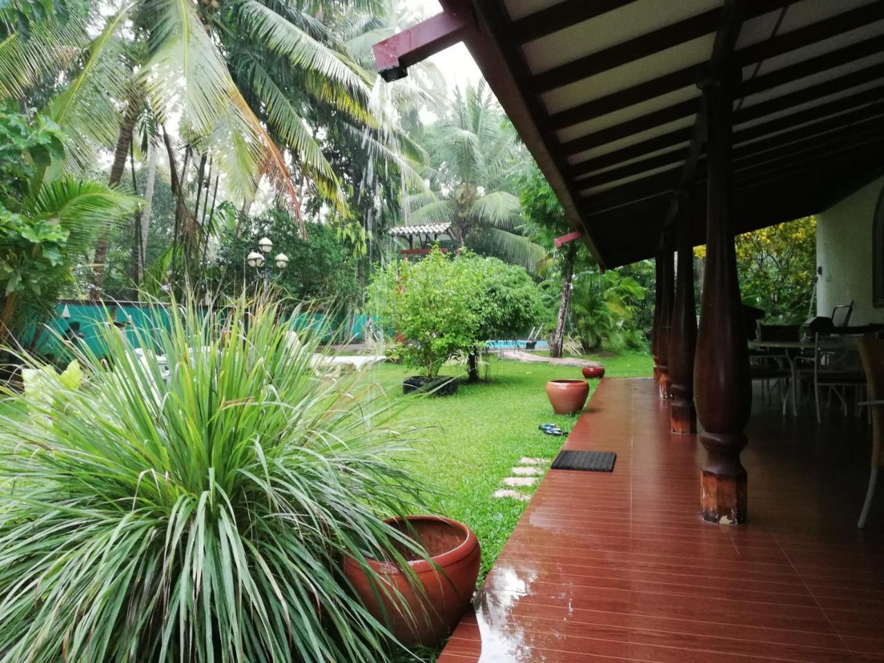 Manik Villa Bentota Exterior foto